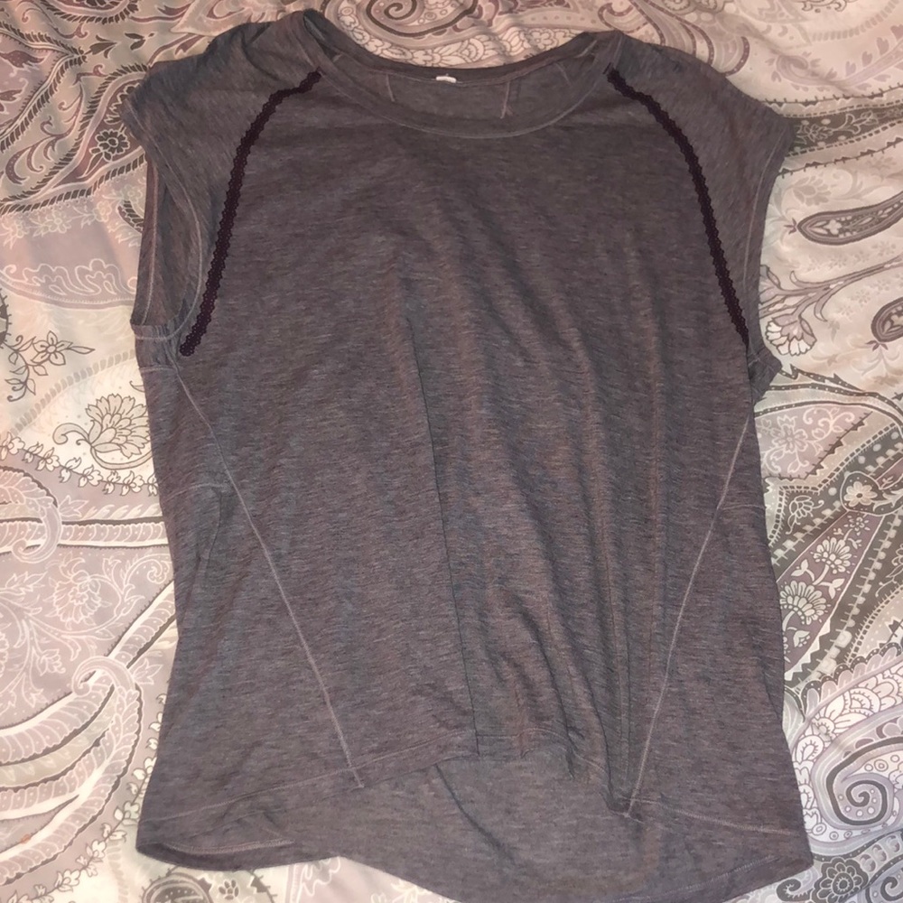 Lululemon Tee Shirt
